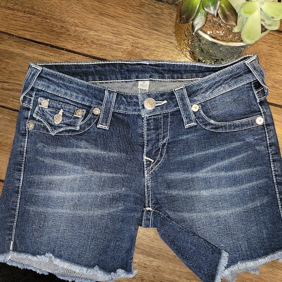 True Religion Pants - True Religion Shorts Size 27